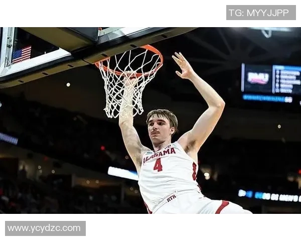 勇士与篮网巅峰对决谁能在激烈较量中笑到最后